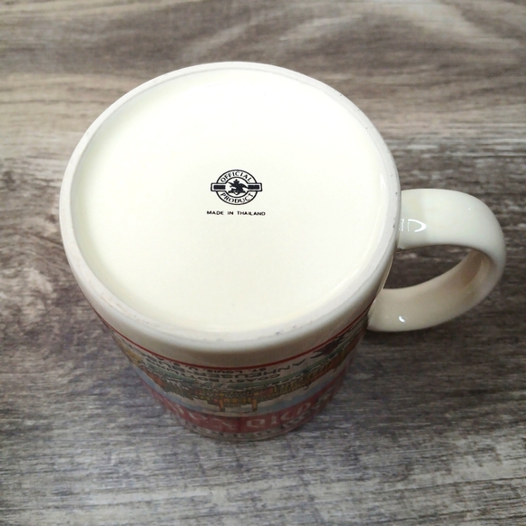 Vintage Anheuser-Busch Old Lager Beer Coast Bottling St. Louis Coffee Mug - Picture 3 of 4